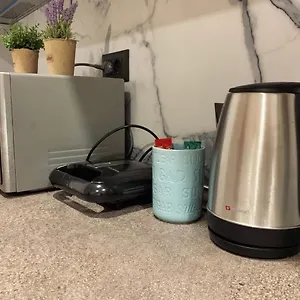 Cane Apartment